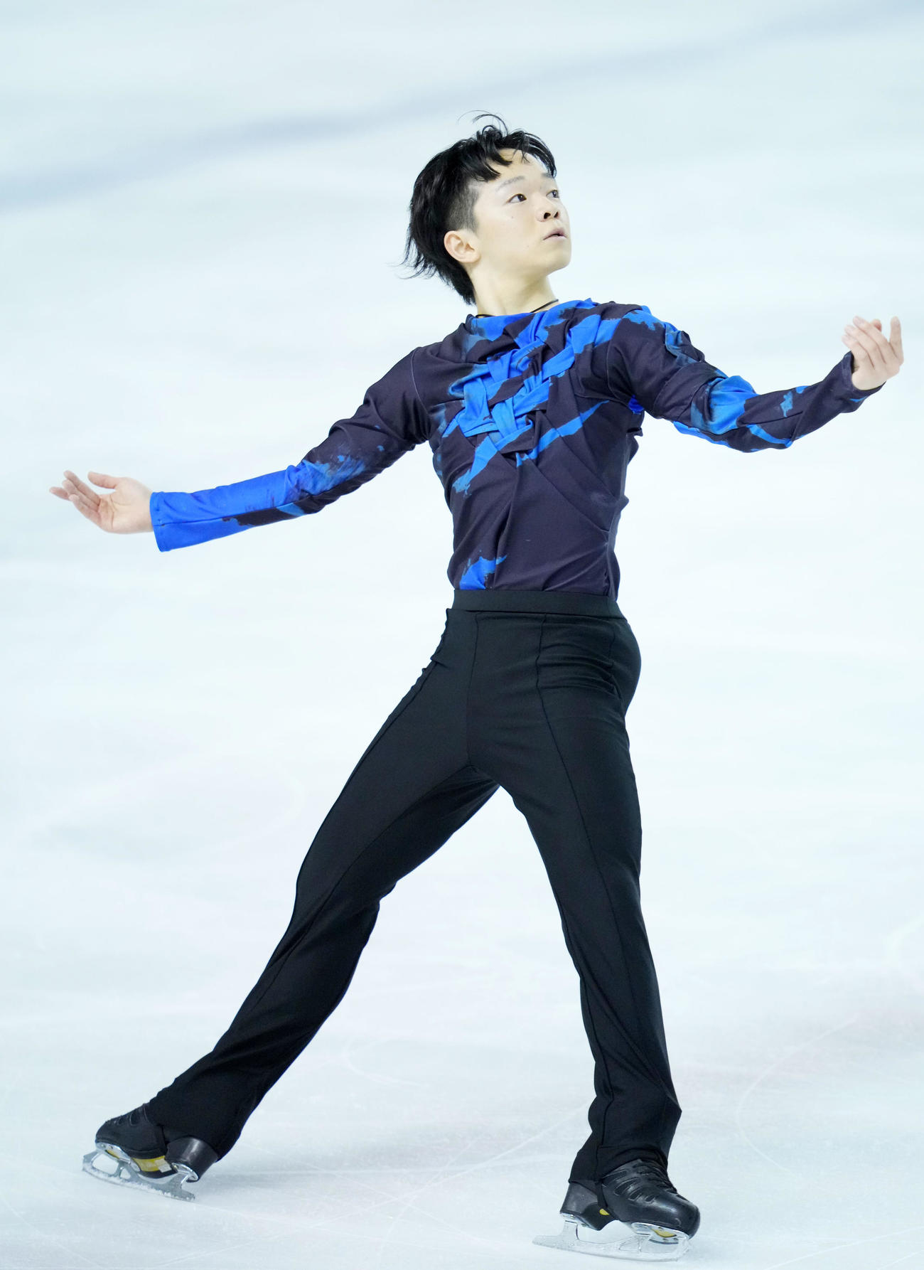 男子フリーで演技する鍵山（撮影・横山健太）