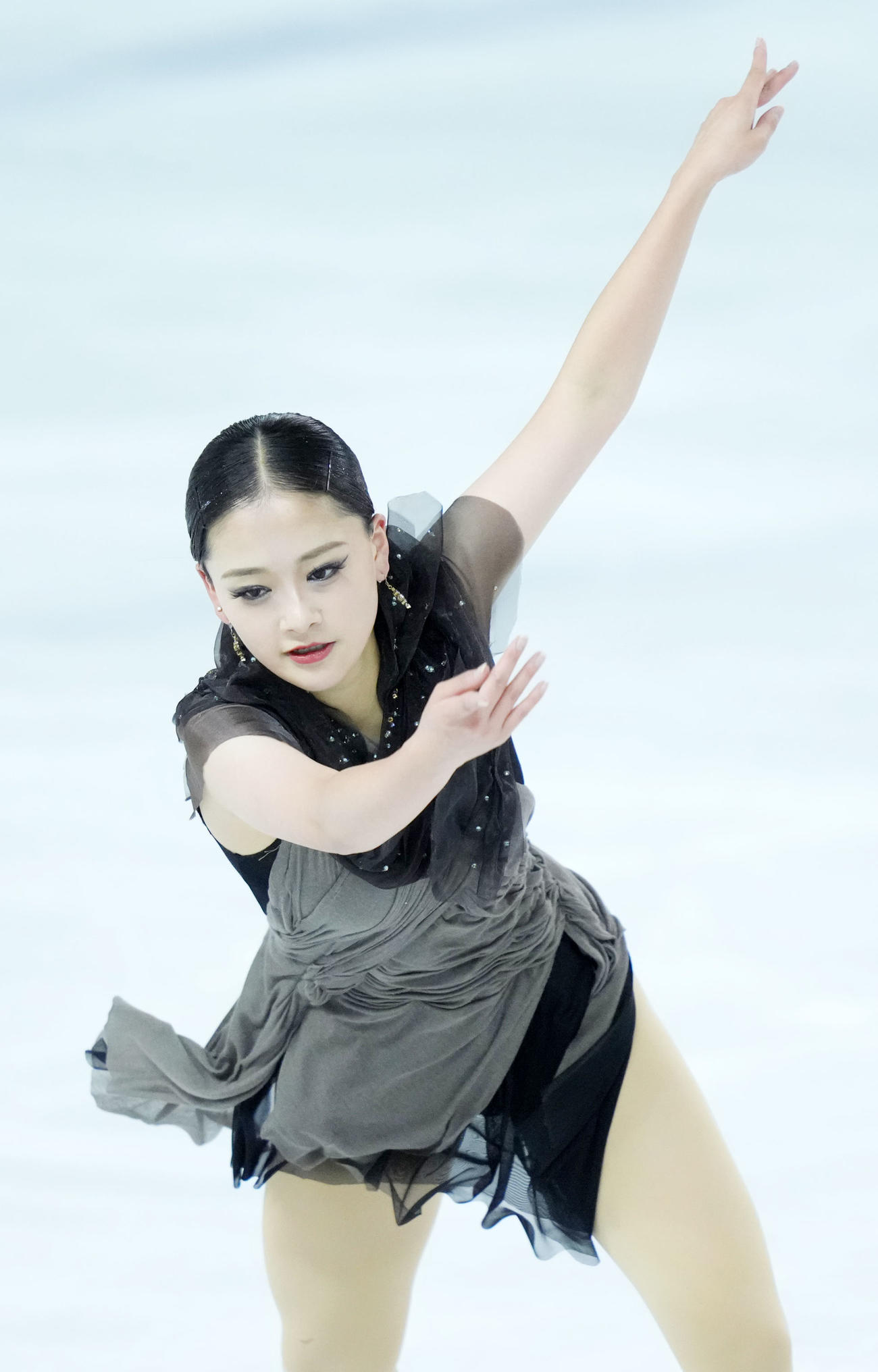 女子フリーで演技する渡辺（撮影・横山健太）