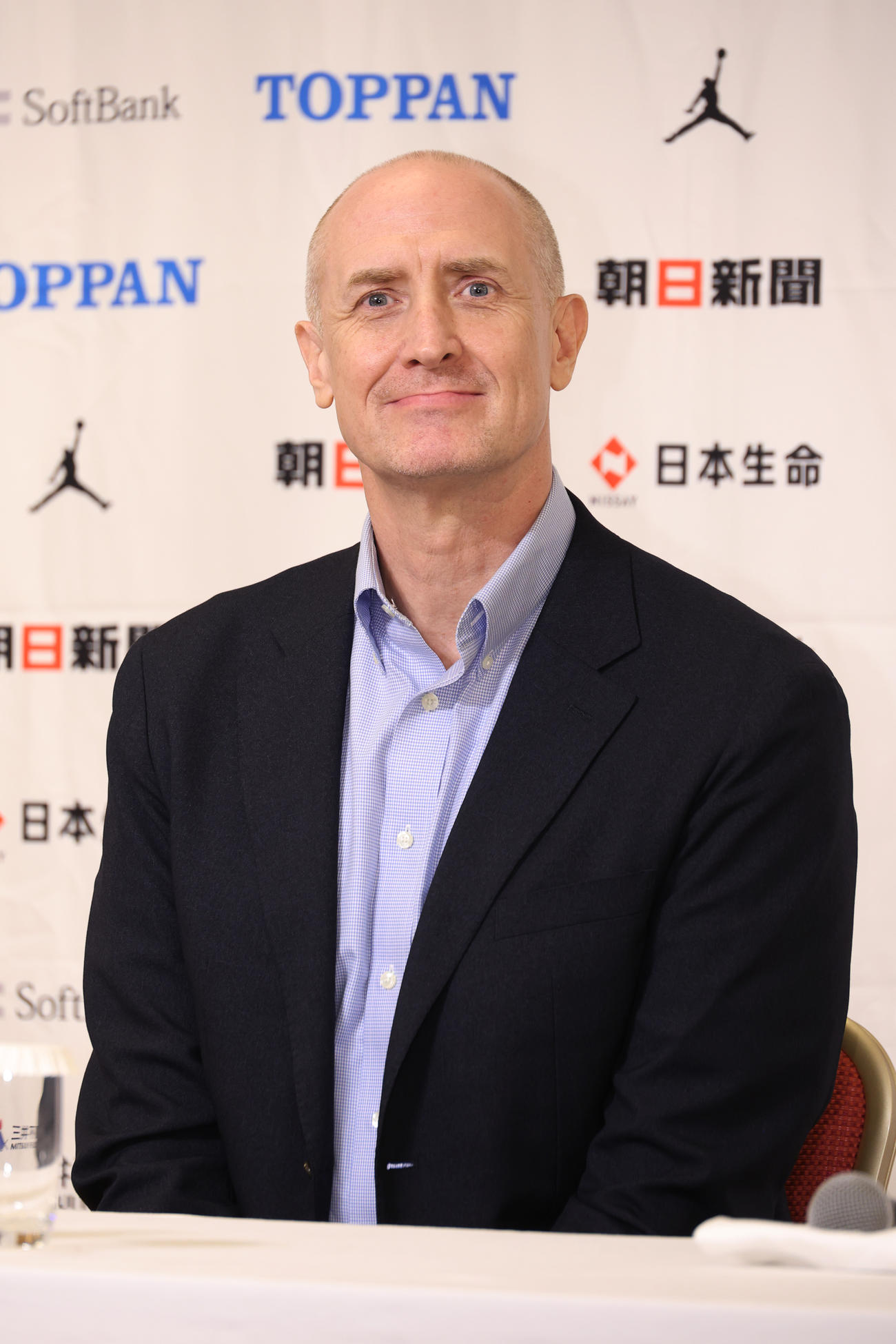 ワールドカップ2023総括会見する日本バスケットボール男子ホーバス代表監督（撮影・中島郁夫）