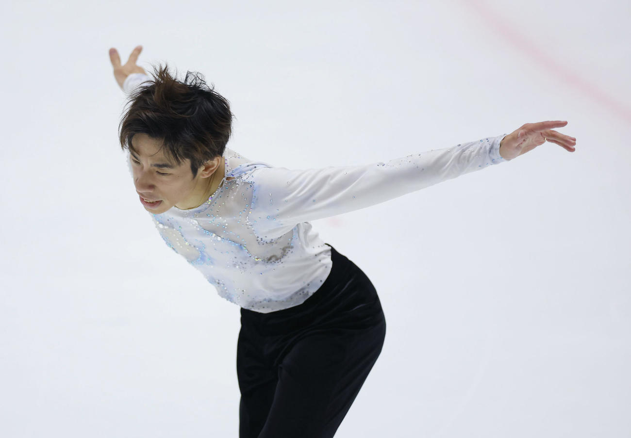 男子フリーで演技する織田（撮影・前田充）