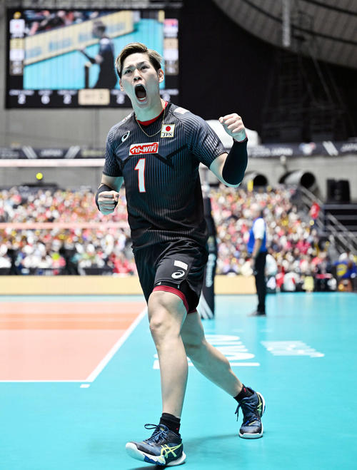 日本対セルビア　第3S、ポイントを奪い雄たけびを上げる西田（撮影・滝沢徹郎）