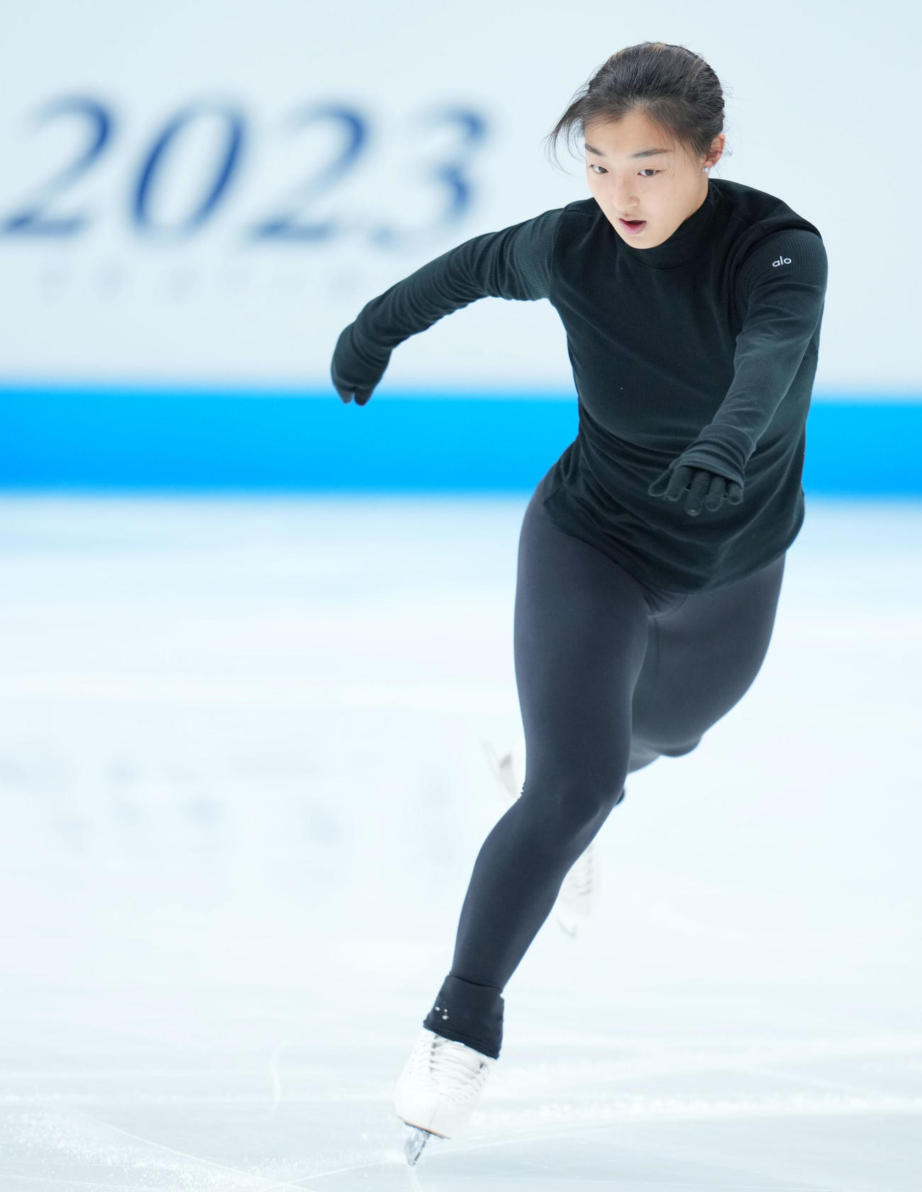 公式練習に臨む坂本（撮影・横山健太）