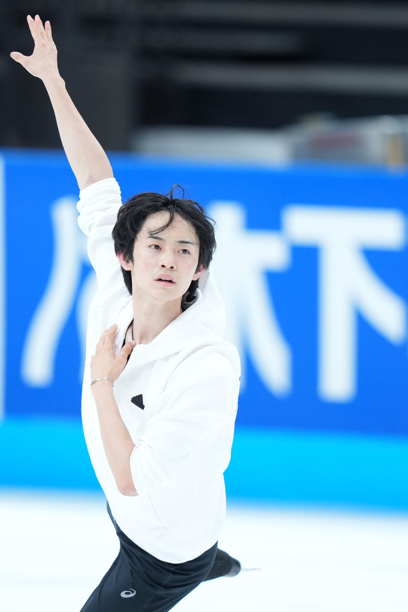 公式練習に臨む島田（撮影・横山健太）