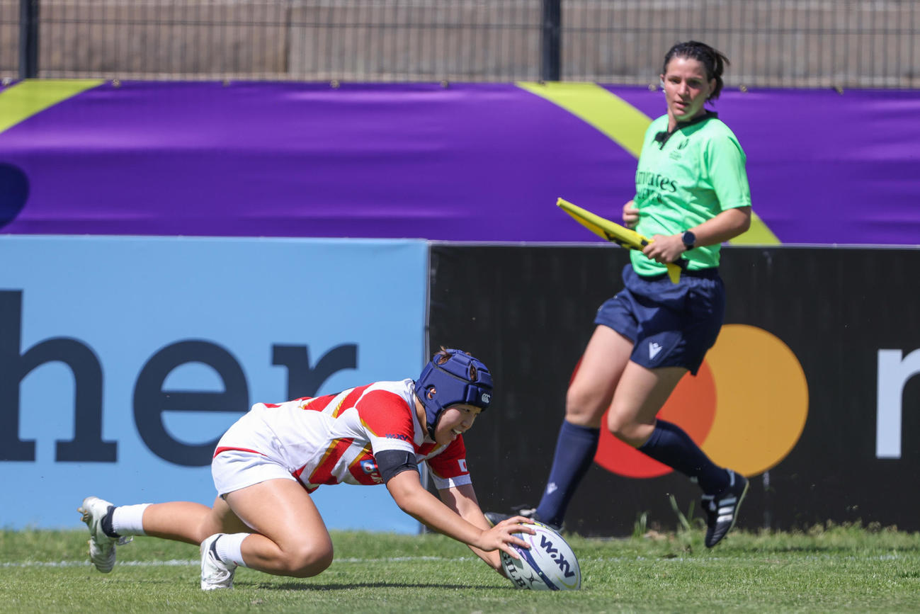WXV2初戦のイタリア戦でトライを決める日本のWTB松村美咲（C）JRFU