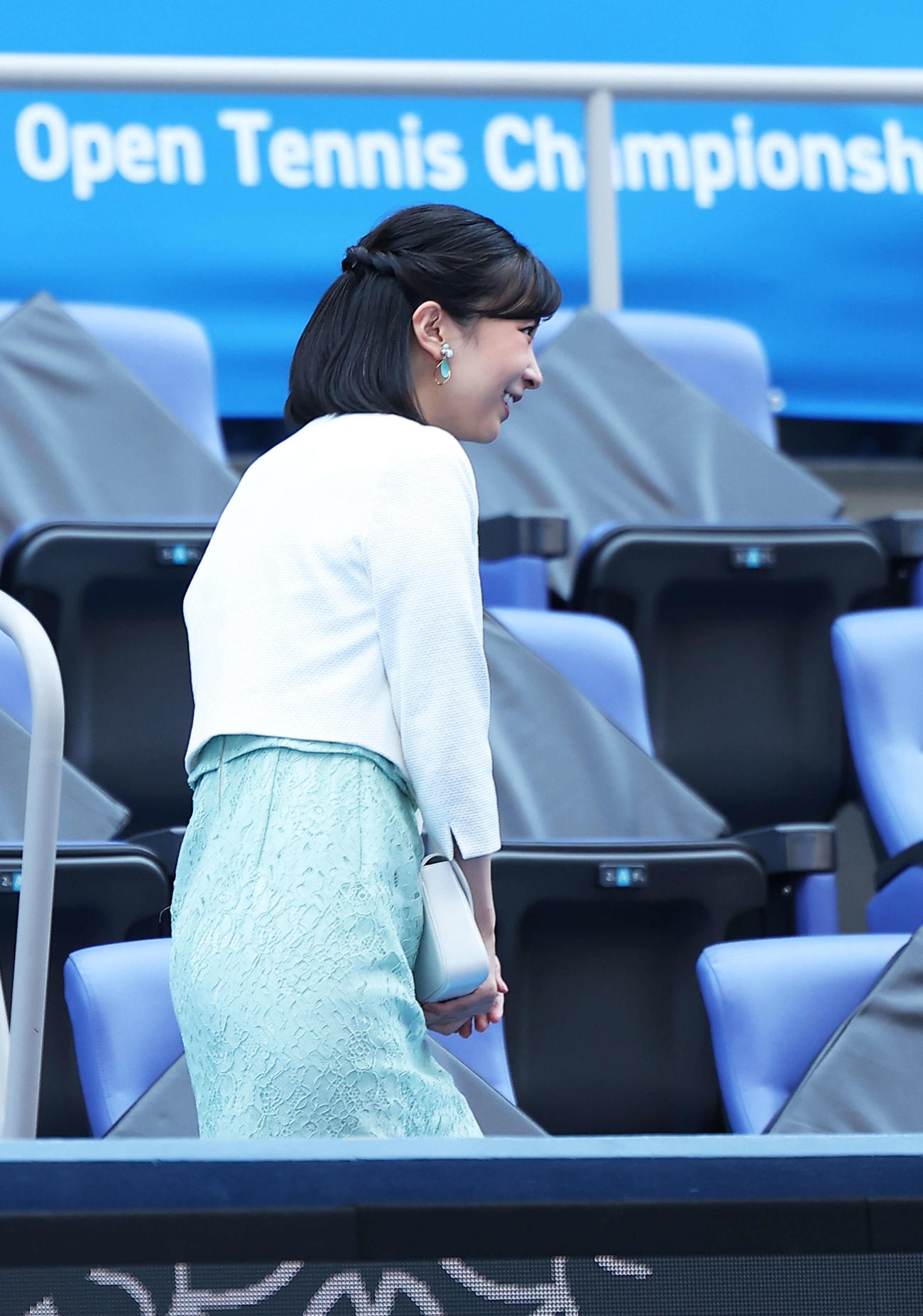ジャパン・オープン・テニス選手権の観戦に出席される秋篠宮家の次女佳子さま（撮影・河田真司）