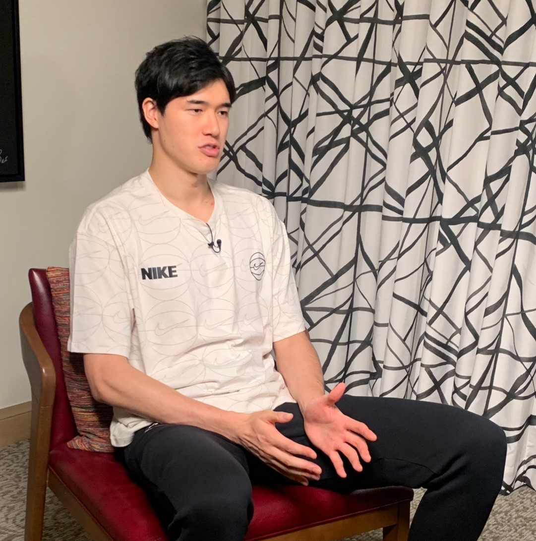 WOWOW NBAアンバサダーに就任し、思いを語るサンズ渡辺雄太（提供WOWOW）
