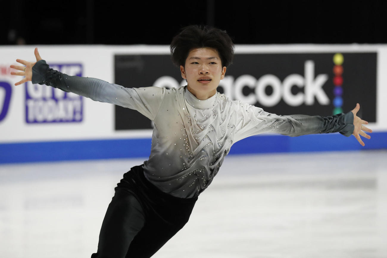 スケートアメリカ　男子SPに出場した吉岡希（AP）