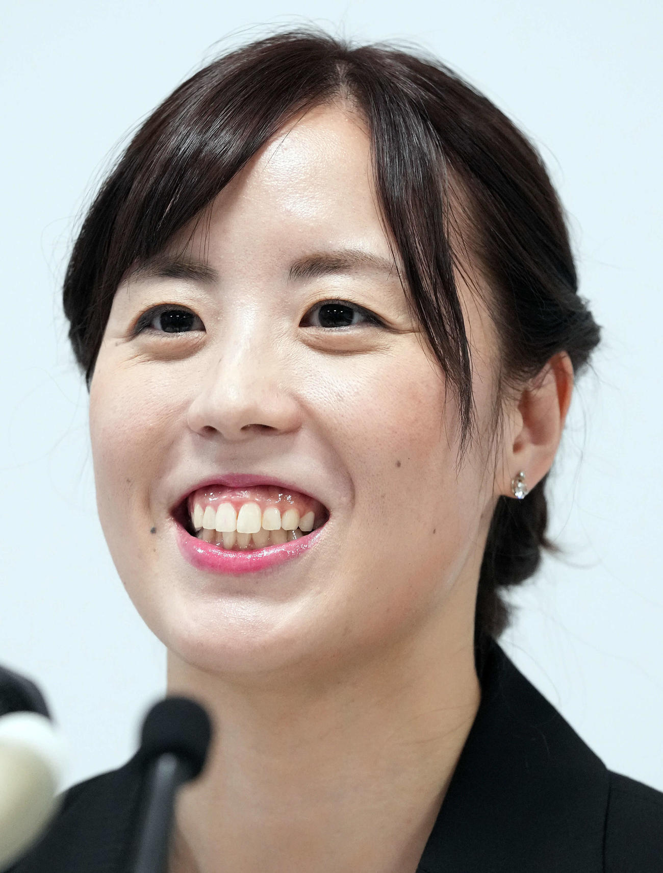 引退を表明し会見に臨んだアーティスティックスイミングの乾（撮影・たえ見朱実）
