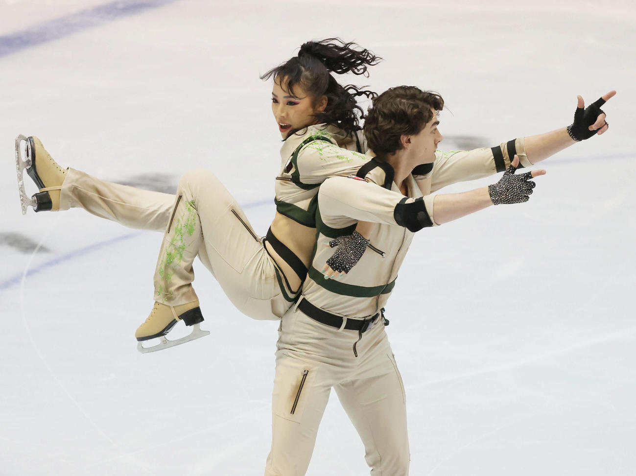 西日本フィギュアスケート選手権　アイスダンス　小松原美里＆小松原尊（撮影・加藤孝規）