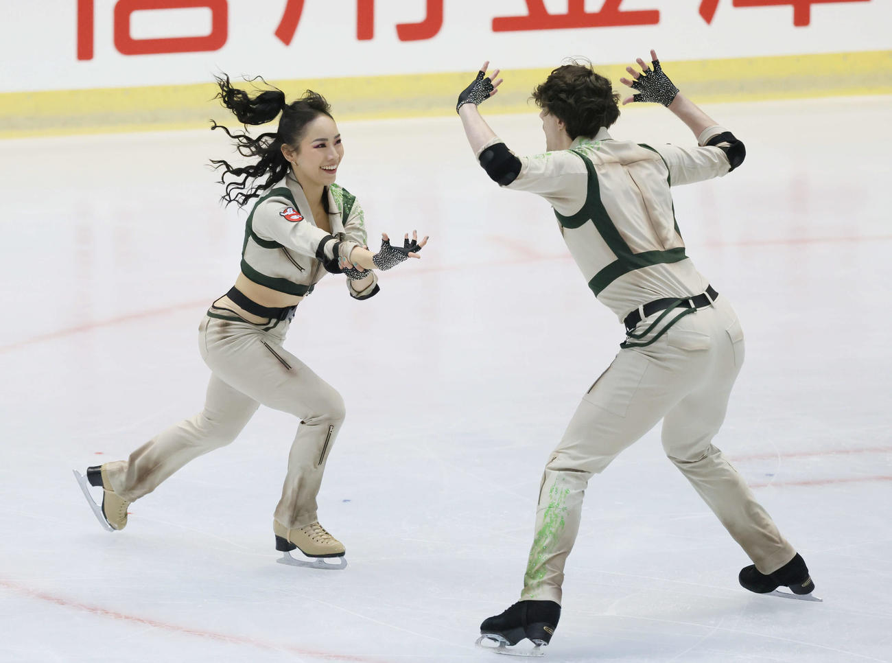 西日本フィギュアスケート選手権　アイスダンス　小松原美里＆小松原尊（撮影・加藤孝規）
