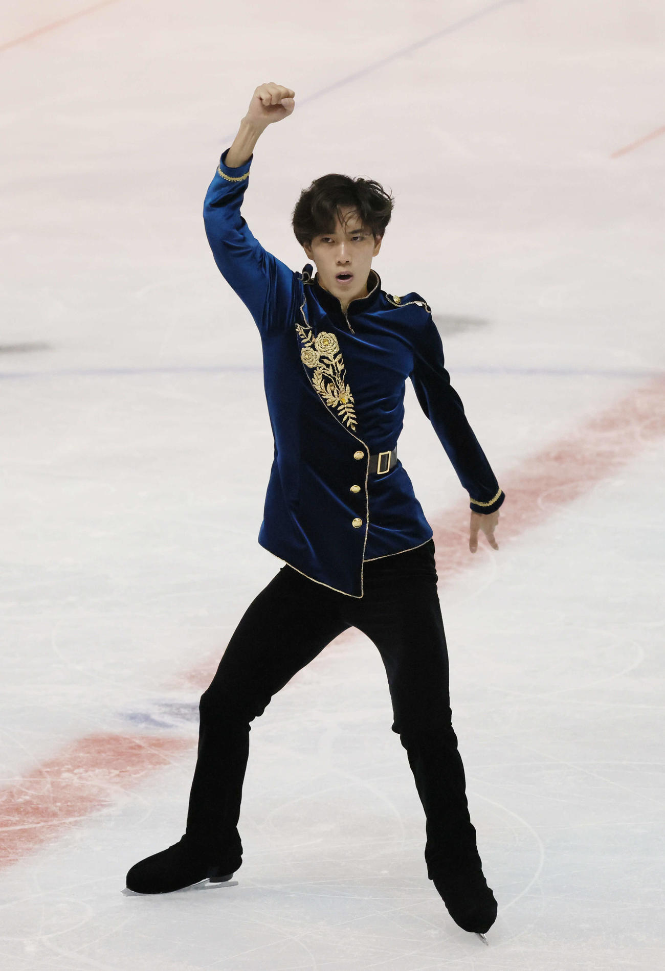西日本フィギュアスケート選手権　男子フリーで演技する三宅星南（撮影・加藤孝規）