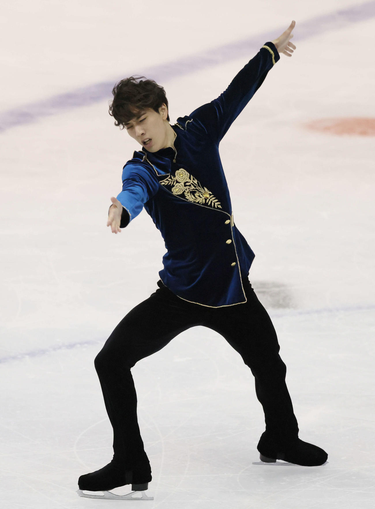 西日本フィギュアスケート選手権　男子フリーで演技する三宅星南（撮影・加藤孝規）