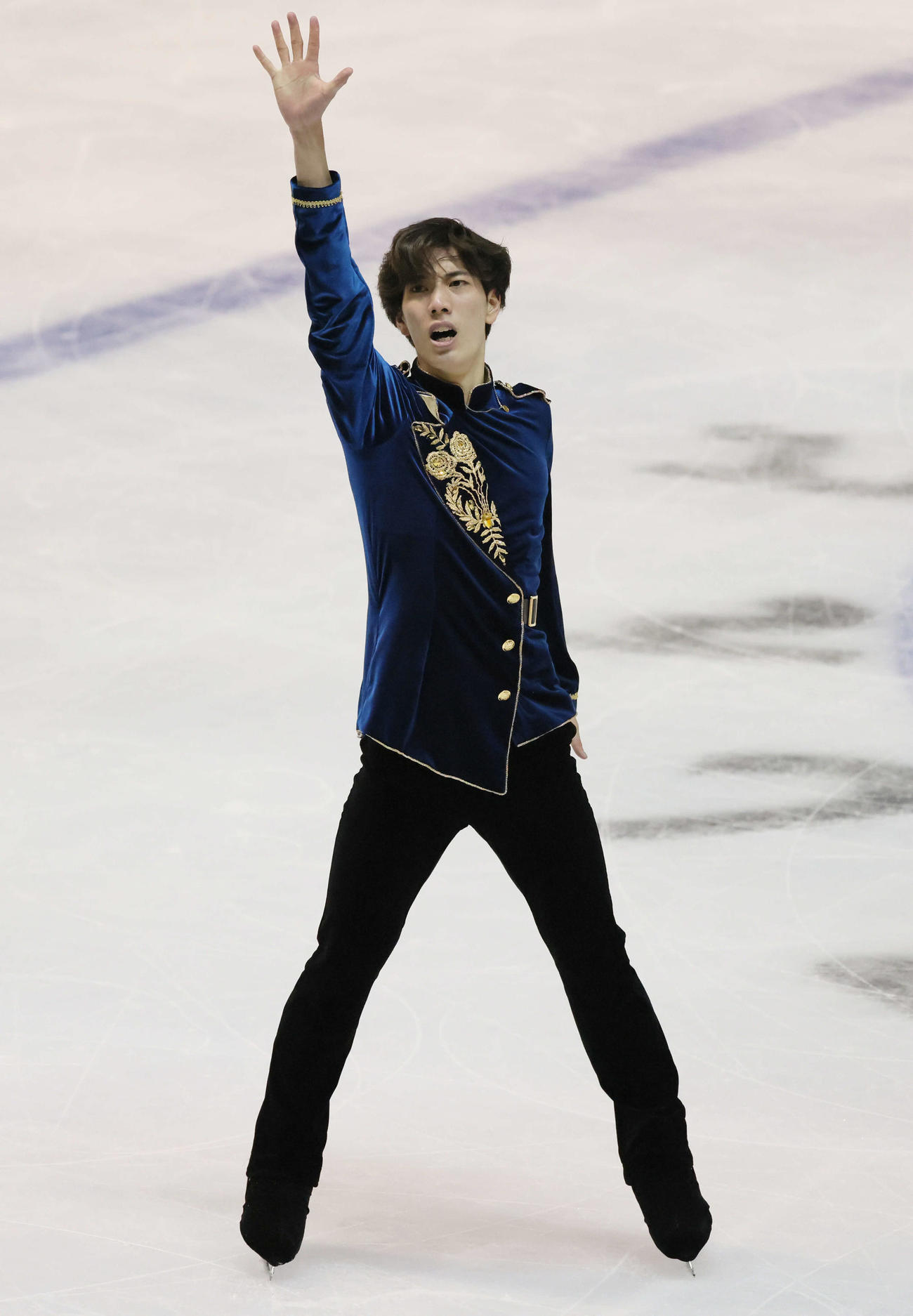 西日本フィギュアスケート選手権　男子フリーで演技する三宅星南（撮影・加藤孝規）