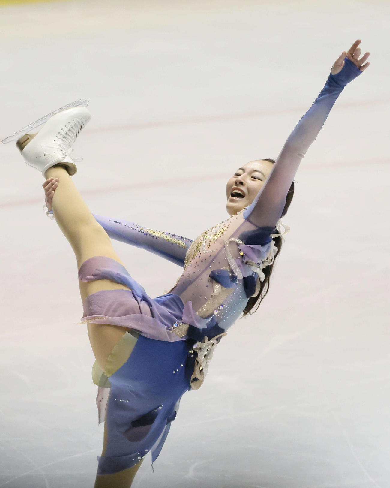 西日本フィギュアスケート選手権　女子フリーフェリーの演技を披露する大庭（撮影・加藤孝規）