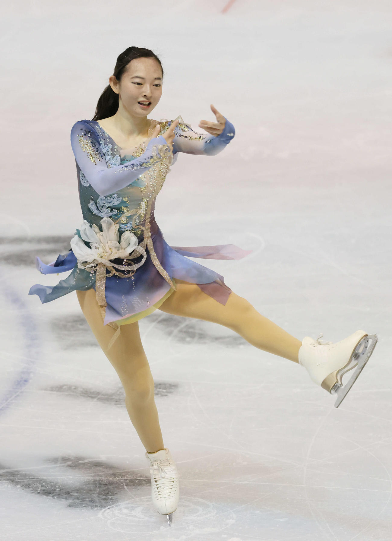 西日本フィギュアスケート選手権　女子フリーフェリーの演技を披露する大庭（撮影・加藤孝規）
