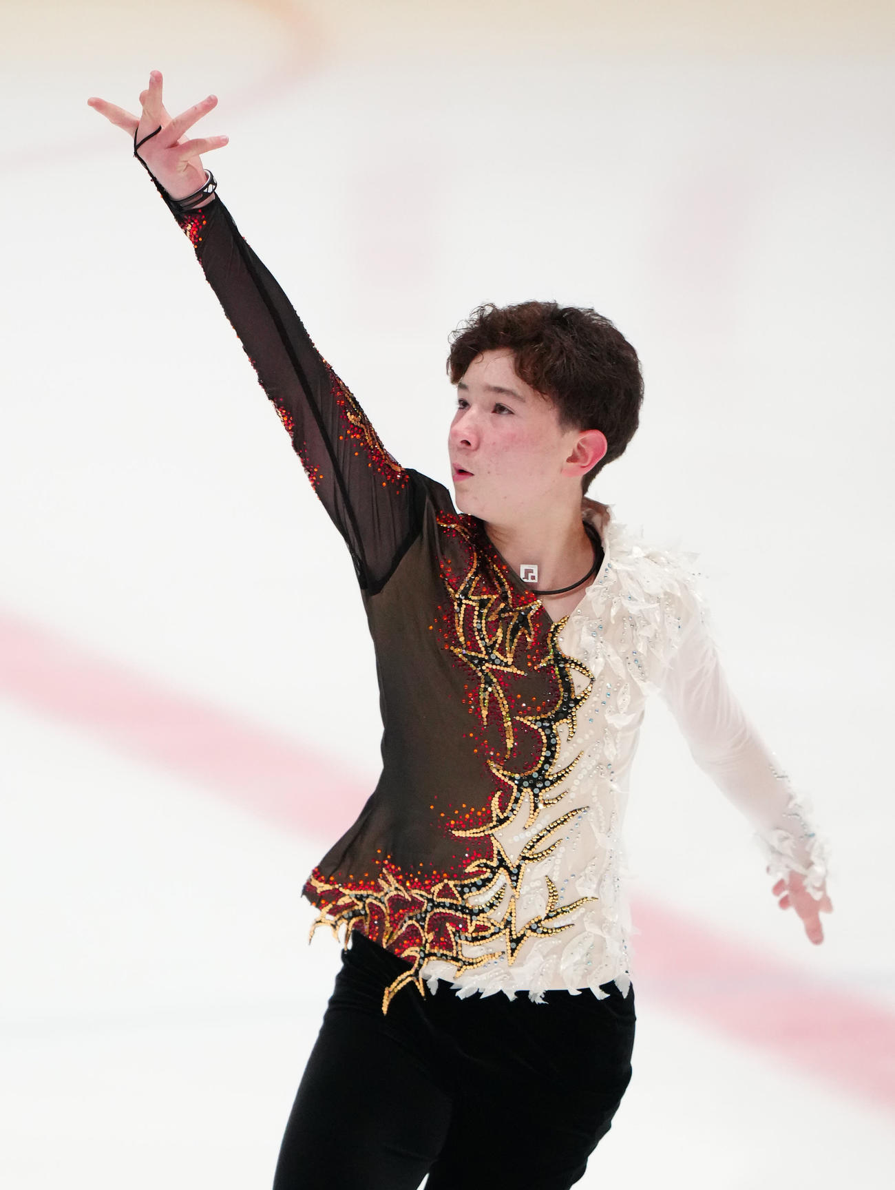 ジュニア男子SPで演技する中田璃士（撮影・江口和貴）