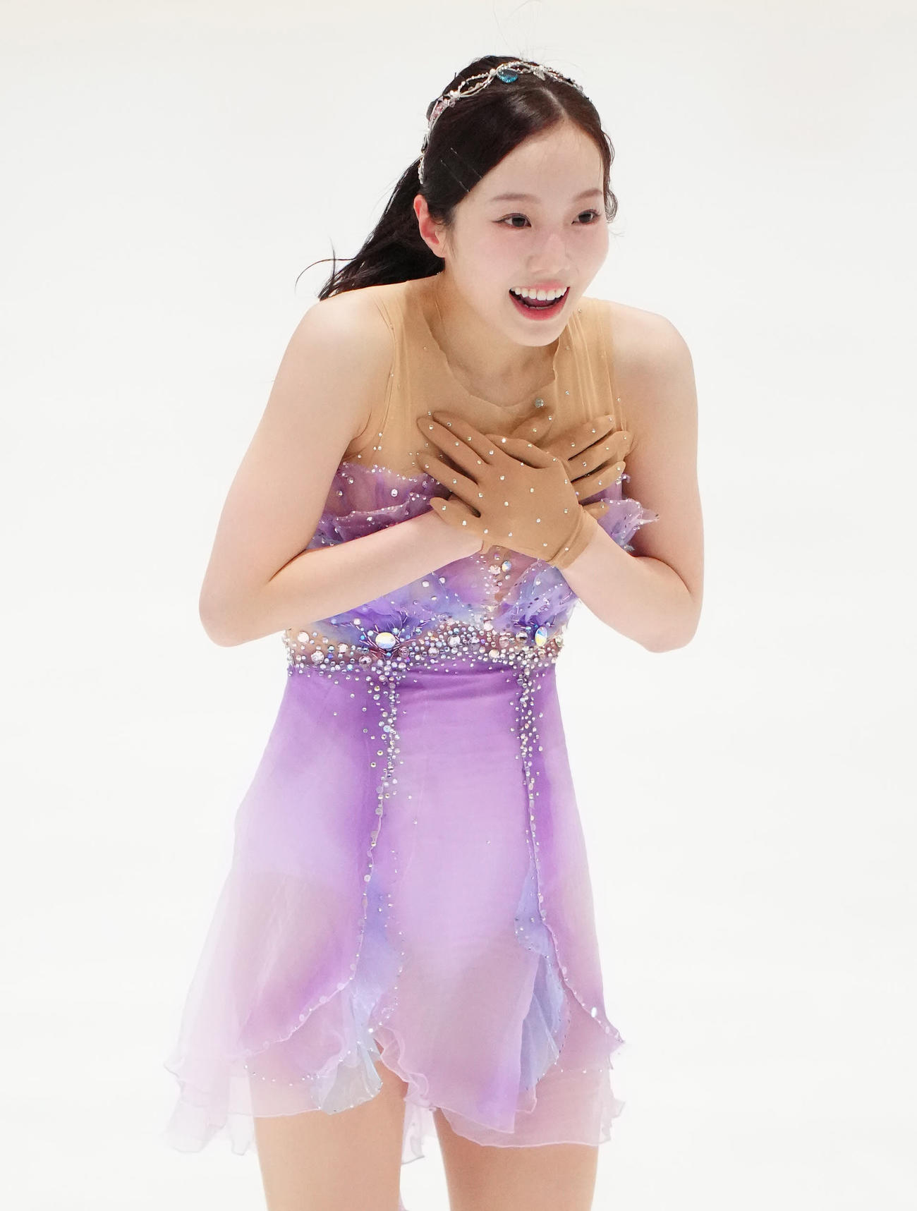 女子フリーの演技を終え、胸に手をやる本田真凜（撮影・江口和貴）