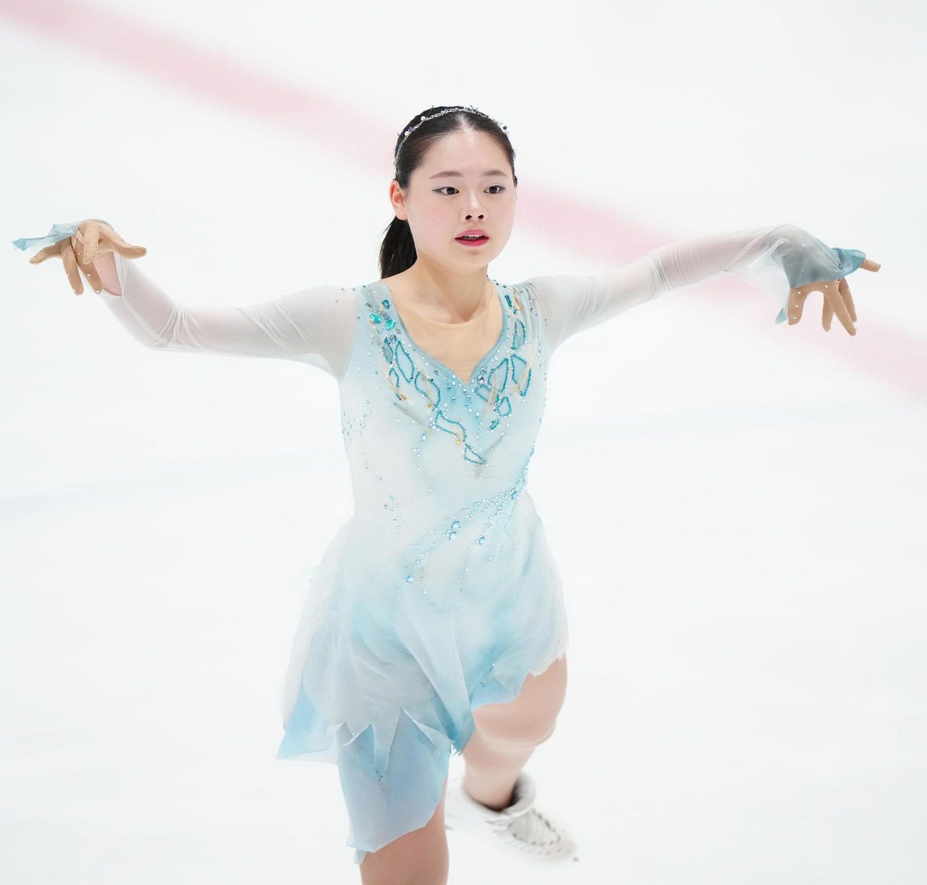 ジュニア女子フリーで演技する奥野友莉菜（撮影・江口和貴）