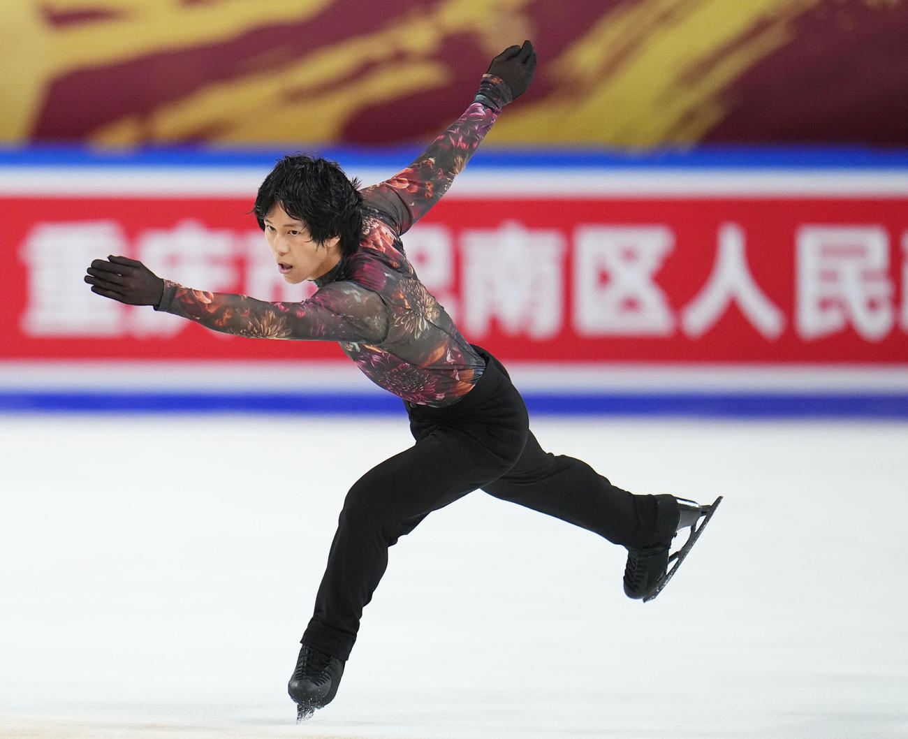 優勝したアダム・シァオイムファの男子フリーの演技（共同）