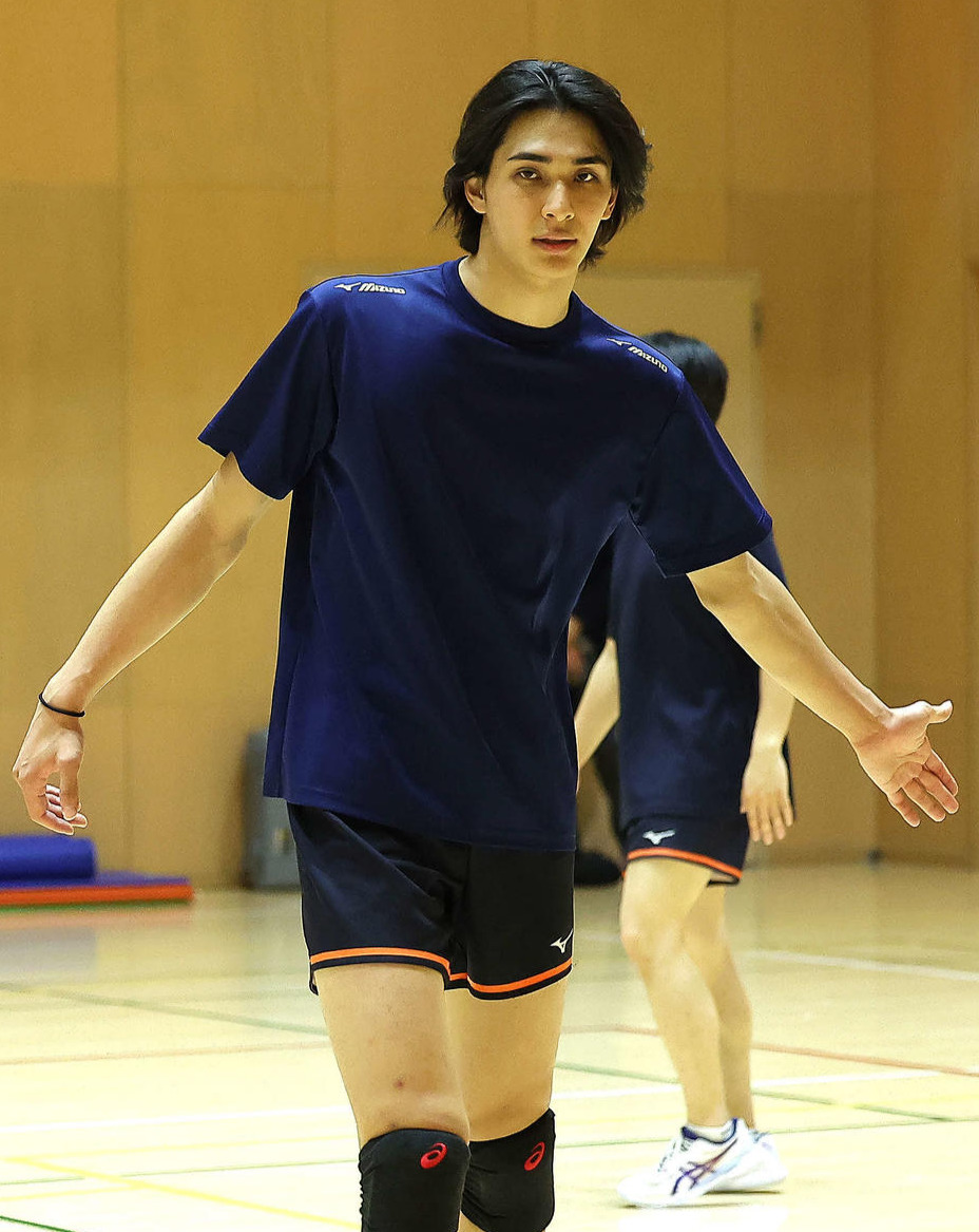 試合形式練習に臨む法大・高橋（撮影・河田真司）