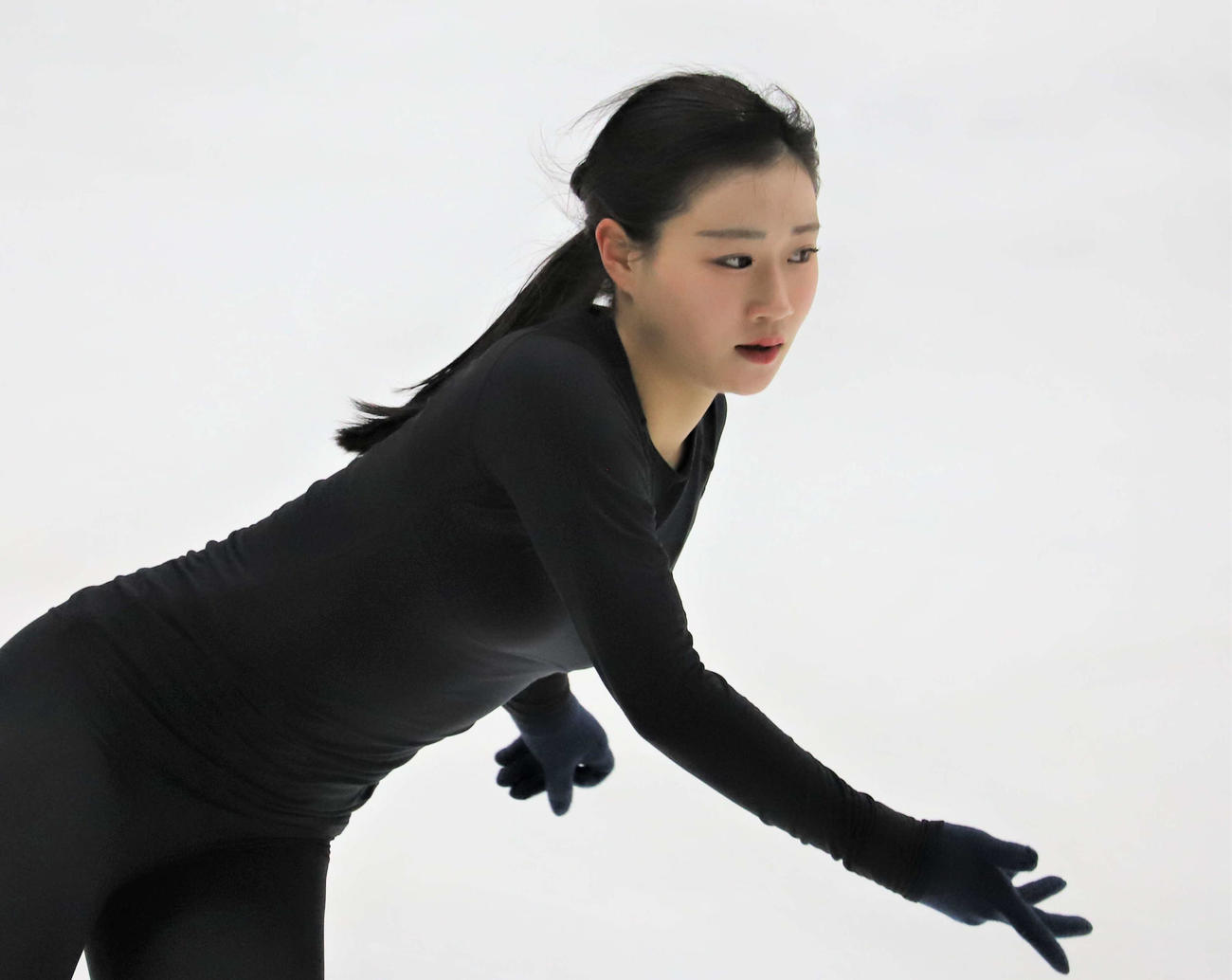 フィギュアスケートGPシリーズフィンランド大会の公式練習に臨む河辺（撮影・藤塚大輔）