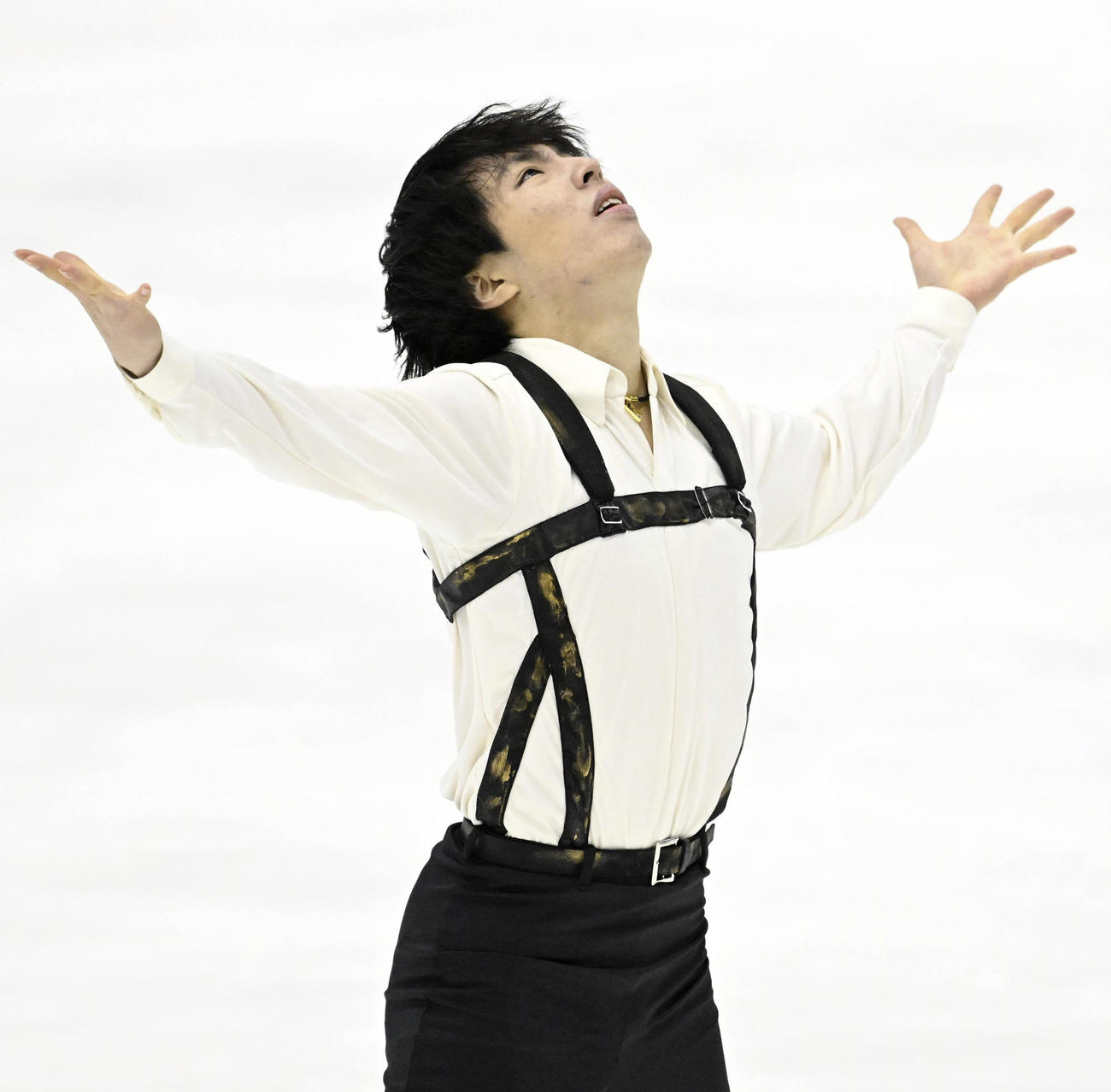 男子フリーの演技をする三浦佳生（AP）