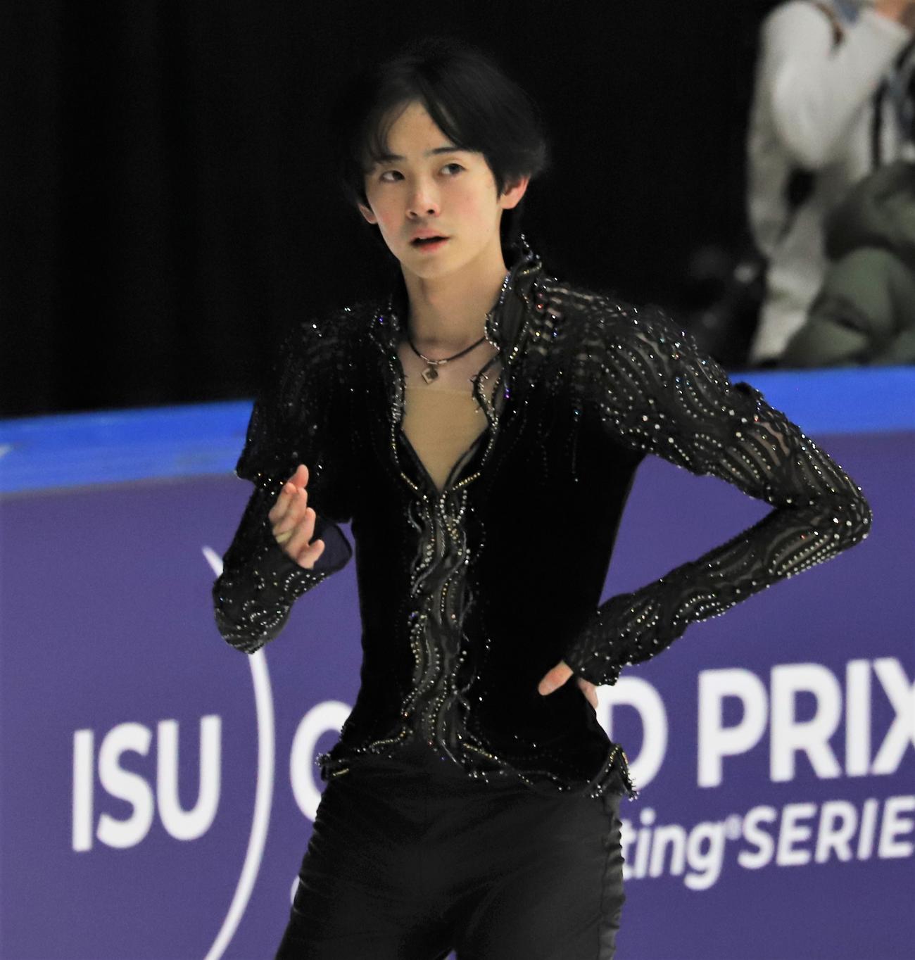フィギュアスケートGPシリーズフィンランド大会　男子フリー当日の公式練習に参加した島田（撮影・藤塚大輔）