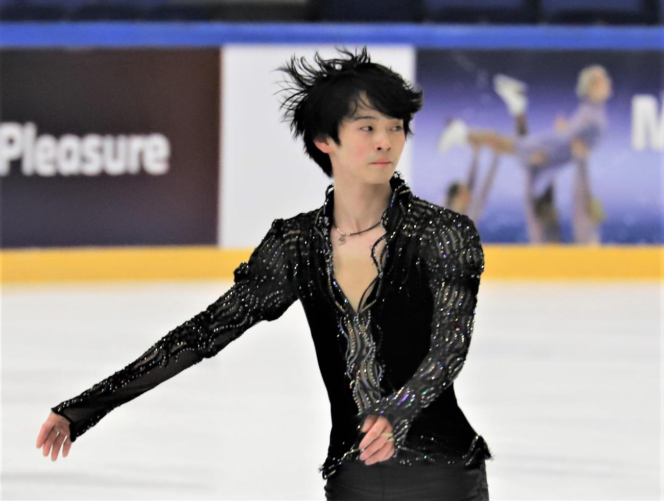 フィギュアスケートGPシリーズフィンランド大会　男子フリー当日の公式練習に参加した島田（撮影・藤塚大輔）