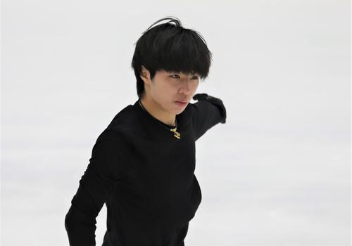 フィギュアスケートGPシリーズフィンランド大会　男子フリー当日の公式練習に参加した三浦（撮影・藤塚大輔）