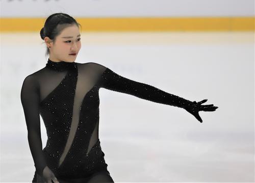 フィギュアスケートGPシリーズフィンランド大会　女子フリーで演技を披露する河辺（撮影・藤塚大輔）