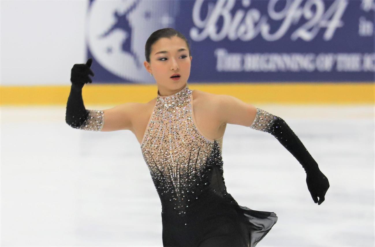 フィギュアスケートGPシリーズフィンランド大会　女子フリーの6分間練習に臨む坂本（撮影・藤塚大輔）