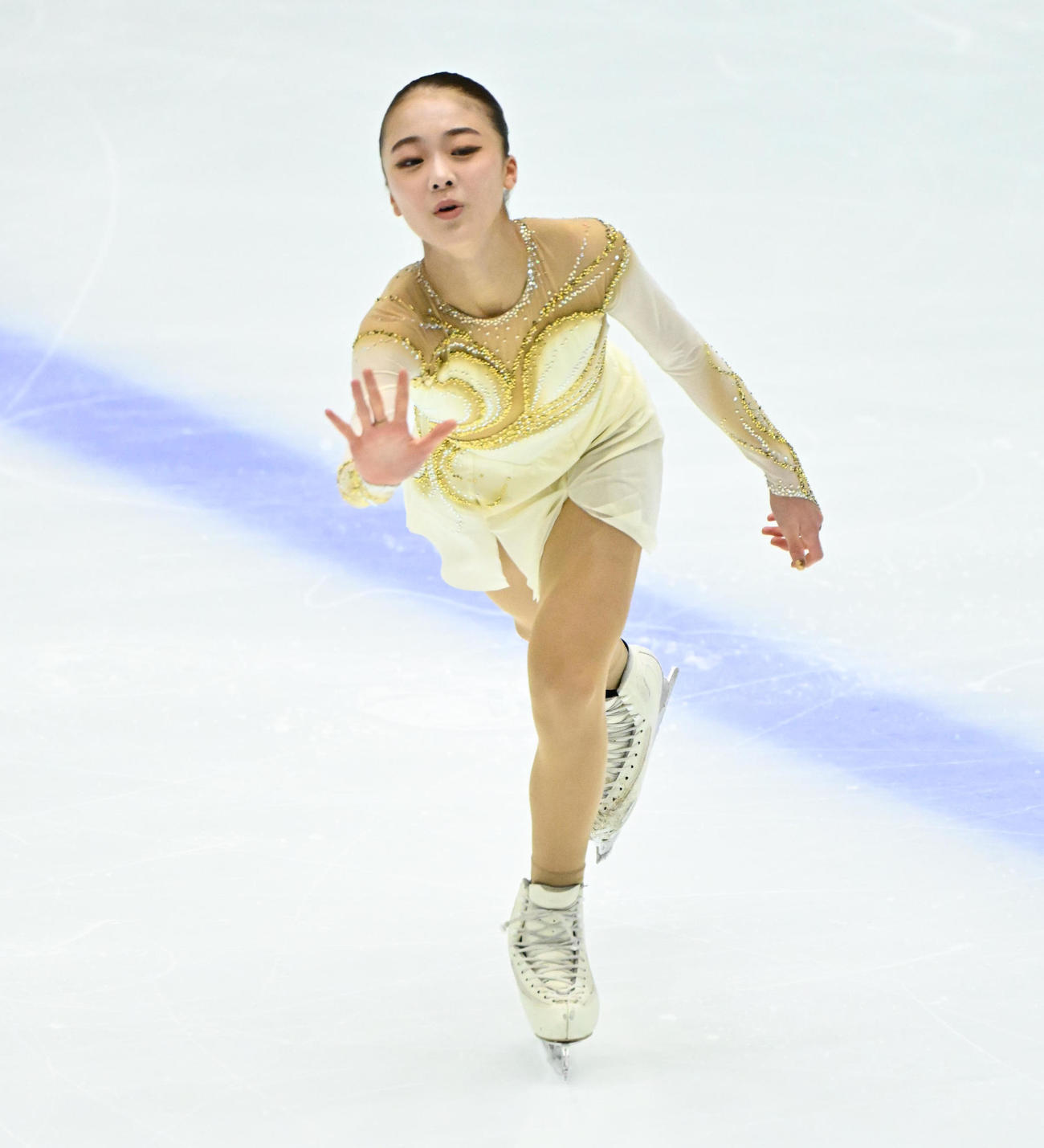 女子フリー　演技を披露する上薗恋奈（撮影・石井愛子）