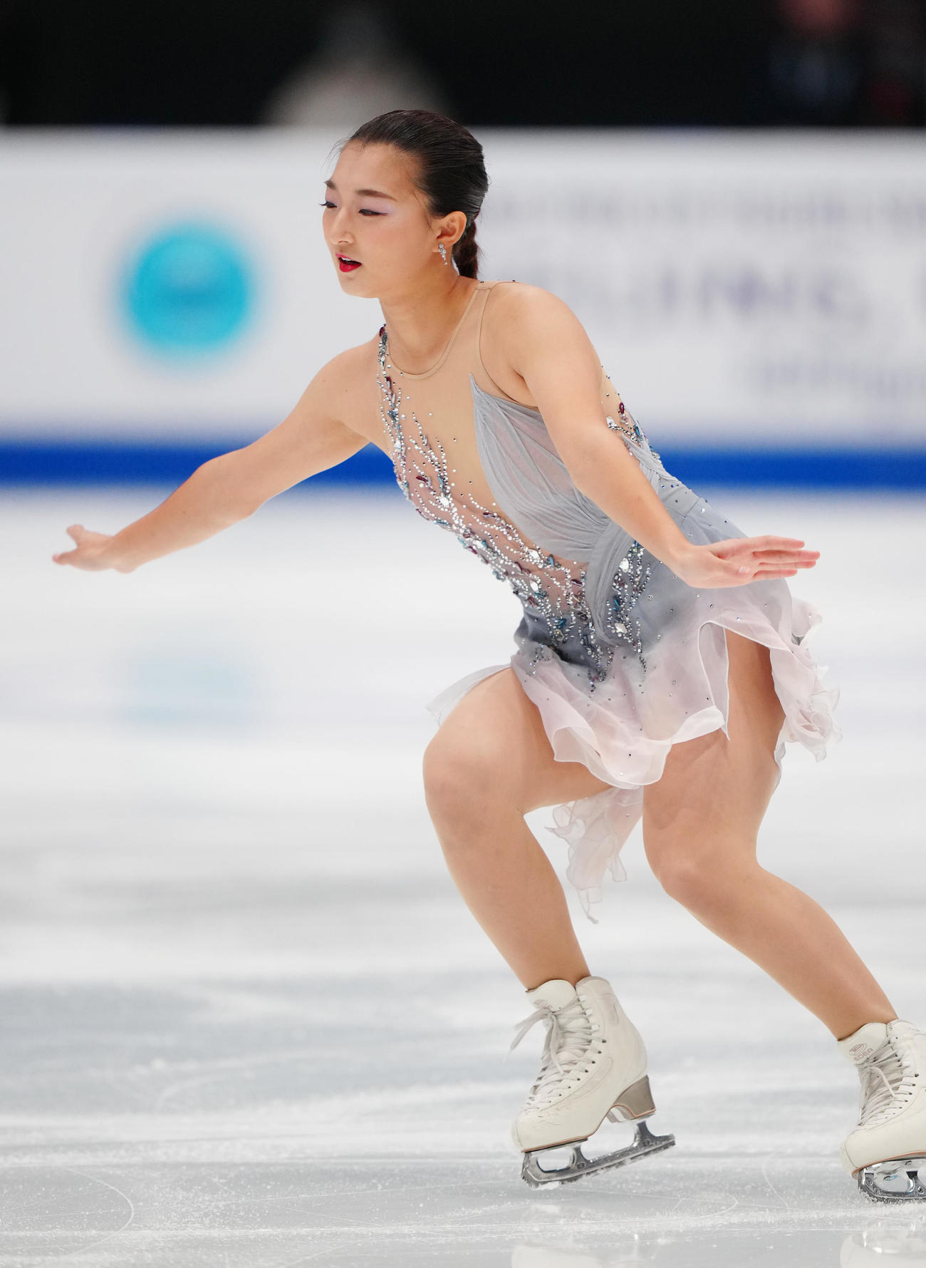 女子SPの演技に臨む坂本（撮影・江口和貴）
