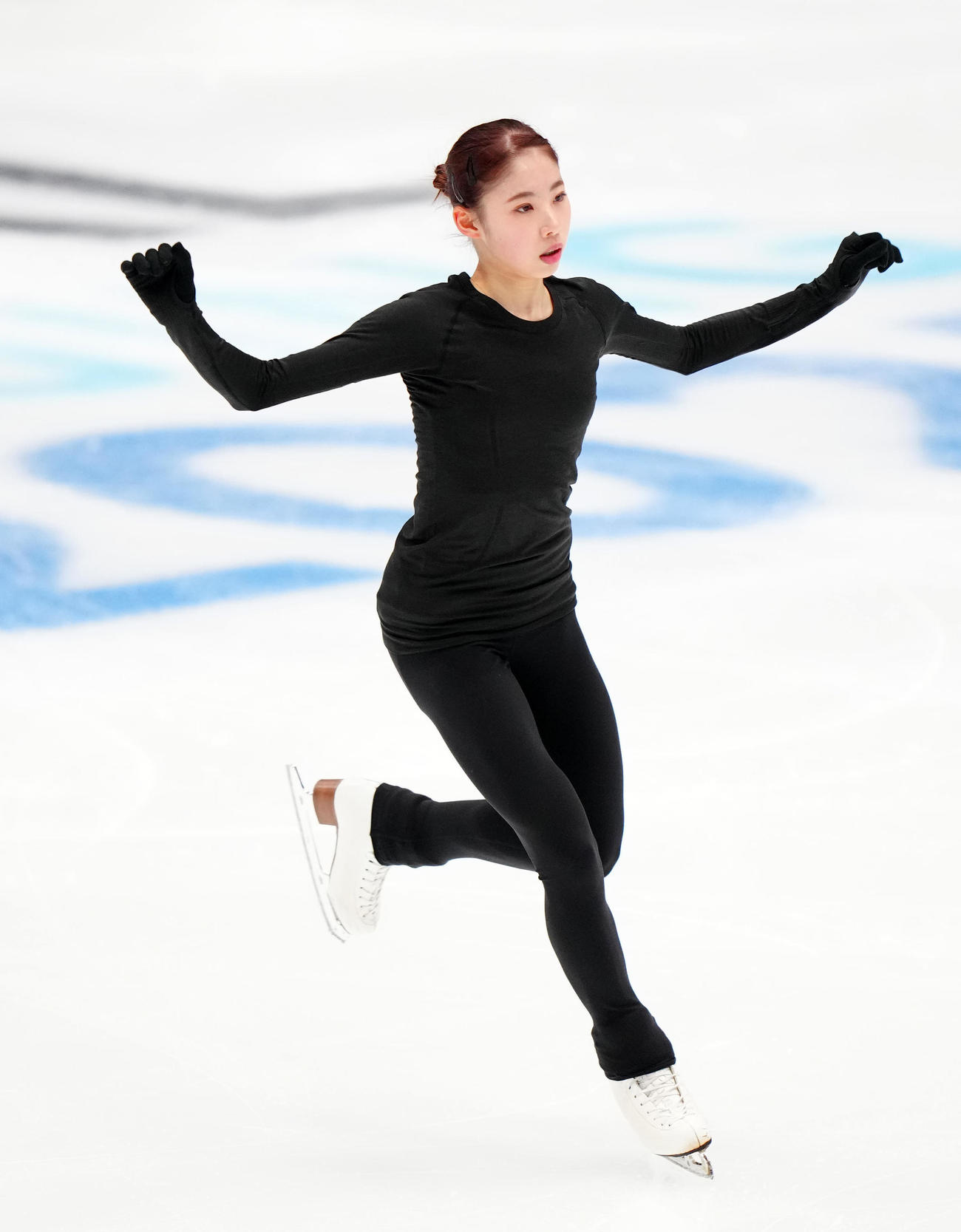 フィギュアスケートGPファイナルの公式練習に臨む住吉（撮影・江口和貴）