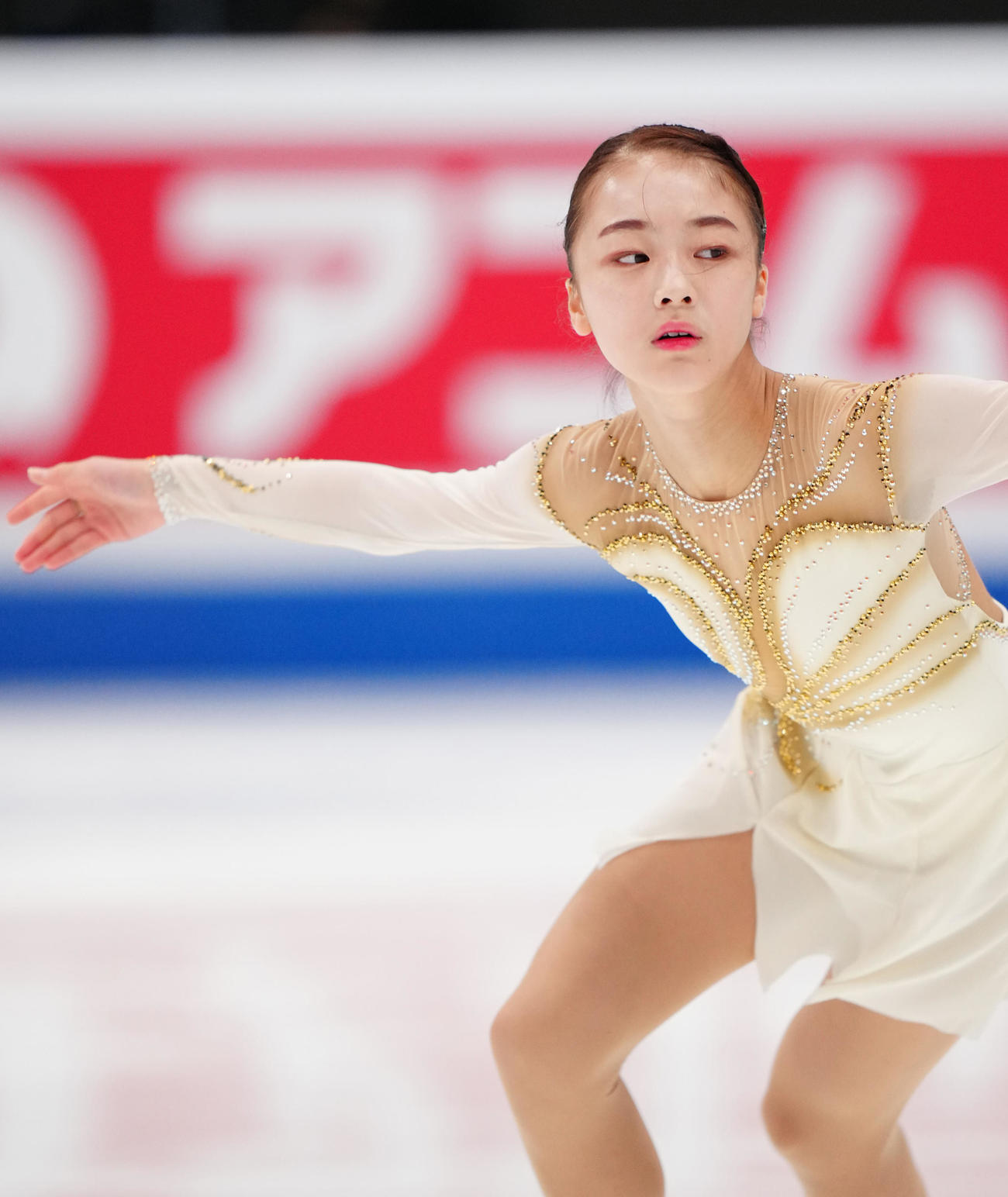 公式練習に臨むジュニア女子の上薗（撮影・江口和貴）