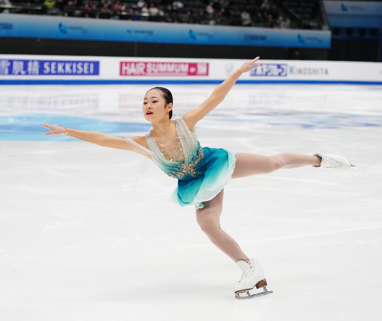 ジュニア女子フリーの演技でジャンプを成功させる島田（撮影・江口和貴）