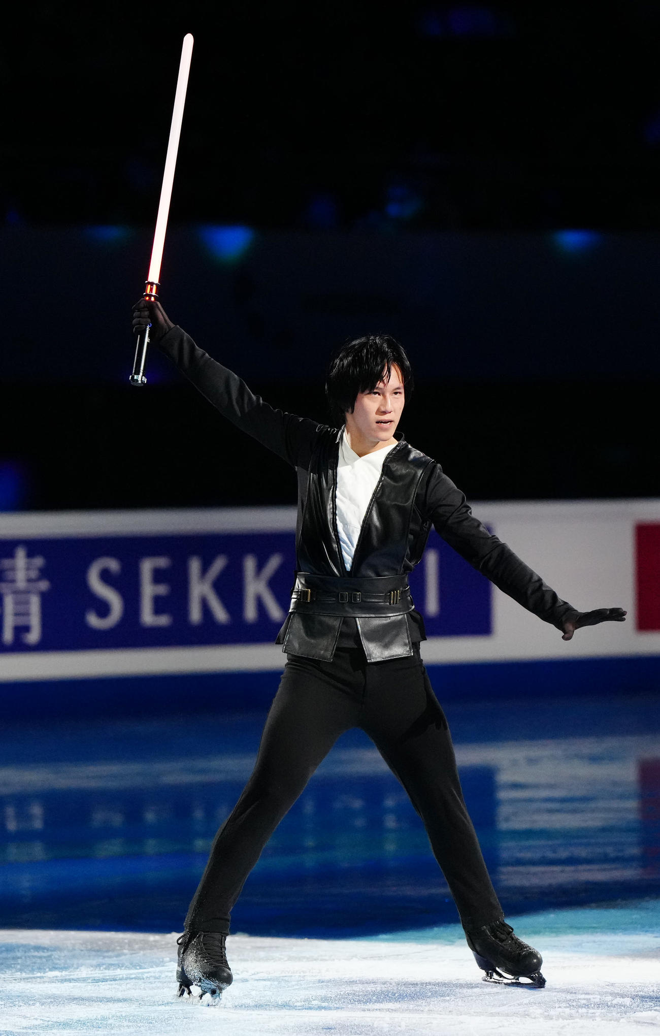 フィギュアスケートGPファイナル　エキシビションに臨む男子3位のシャオイムファ（撮影・江口和貴）