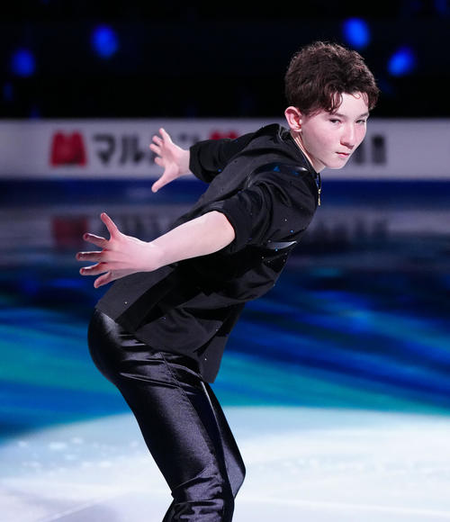 フィギュアスケートGPファイナルのエキシビションに臨むジュニア男子優勝の中田（撮影・江口和貴）