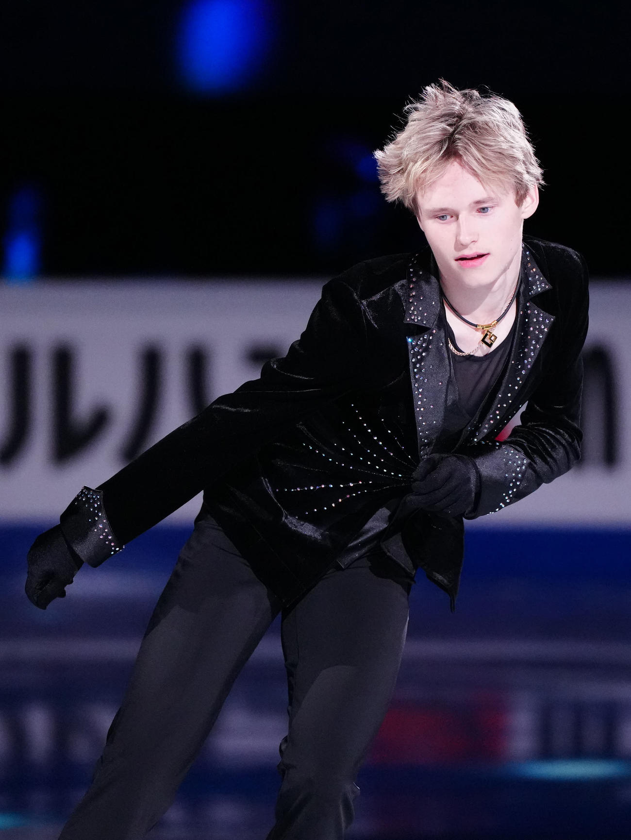 フィギュアスケートGPファイナルのエキシビションに臨む男子優勝のマリニン（撮影・江口和貴）