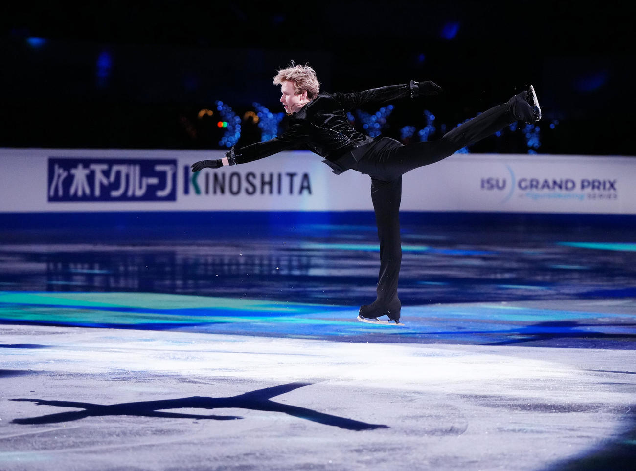 フィギュアスケートGPファイナルのエキシビションに臨む男子優勝のマリニン（撮影・江口和貴）