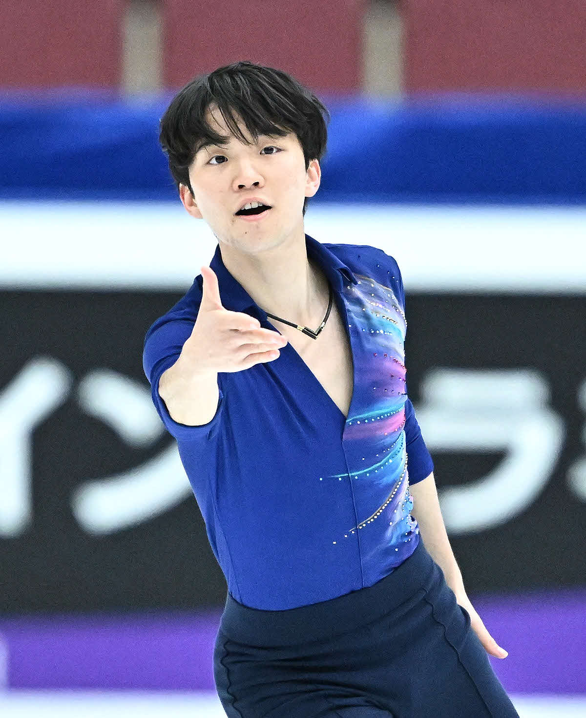 男子ショートプログラムの練習をする友野（撮影・滝沢徹郎）