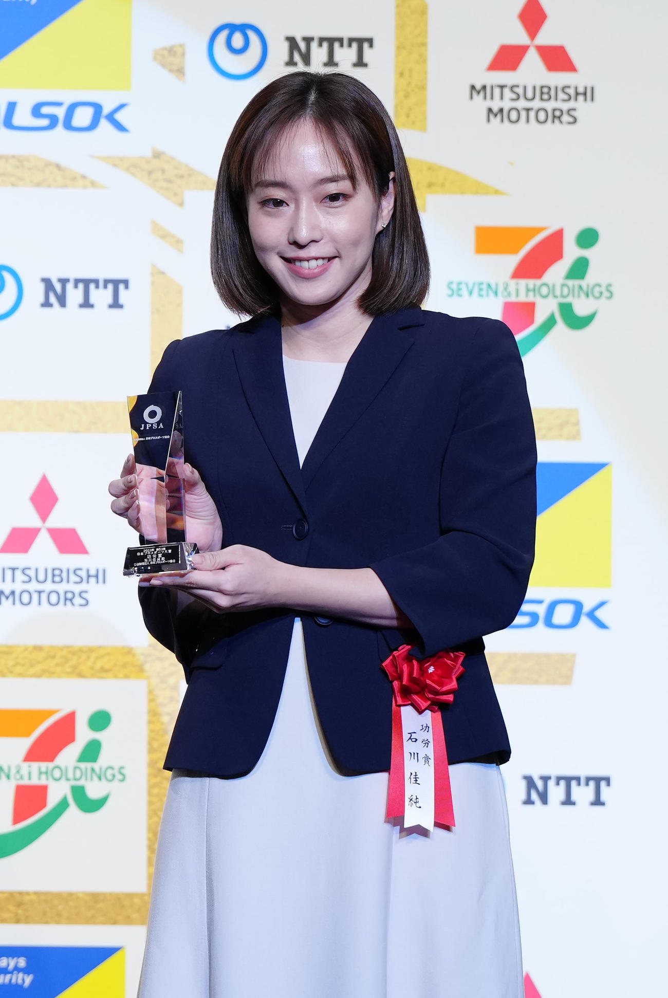日本プロスポーツ大賞「功労者賞」を受賞した卓球の石川氏（撮影・江口和貴）