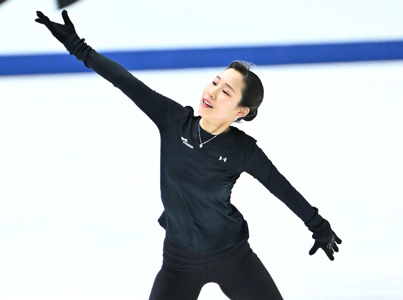 女子SPの公式練習をする三原（撮影・滝沢徹郎）