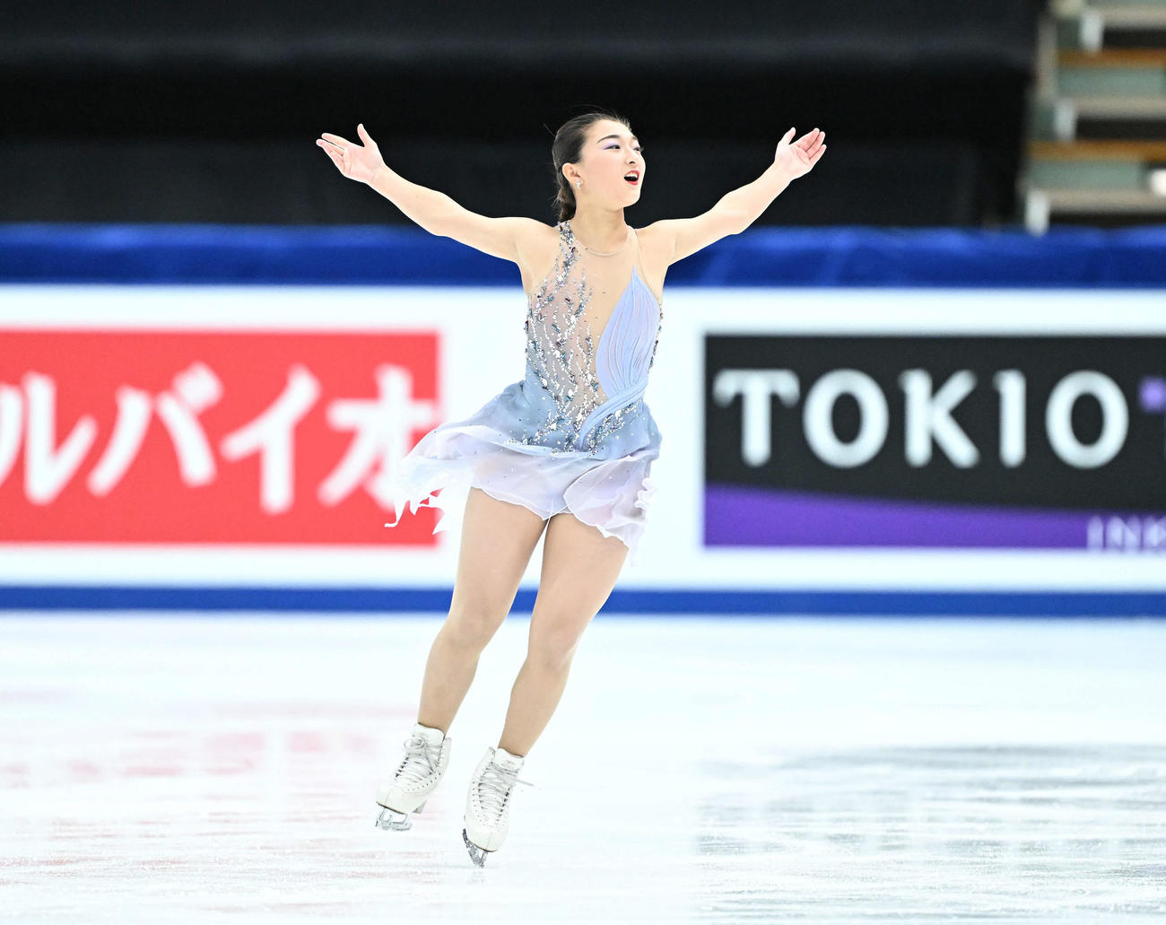 女子SPの演技をする坂本（撮影・滝沢徹郎）