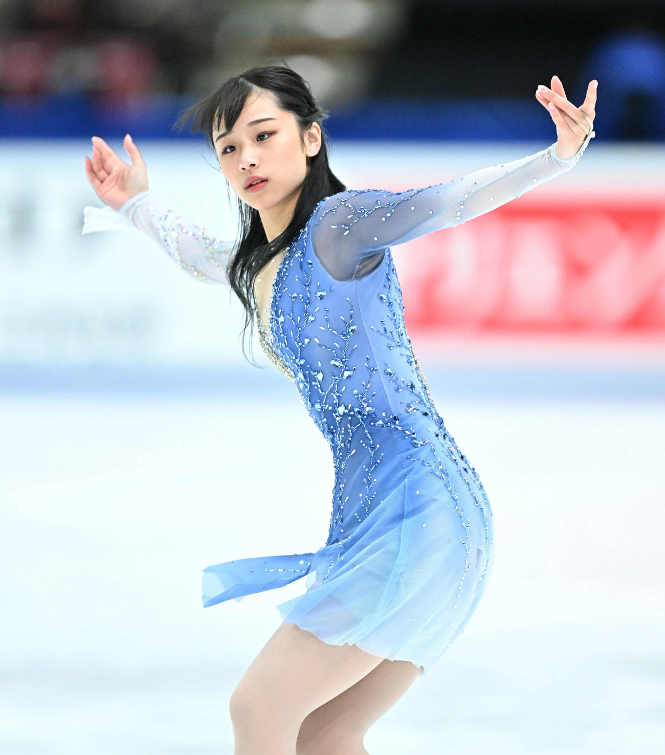 女子SPの演技をする山下（撮影・滝沢徹郎）