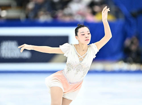 女子フリーの演技をする石田（撮影・滝沢徹郎）