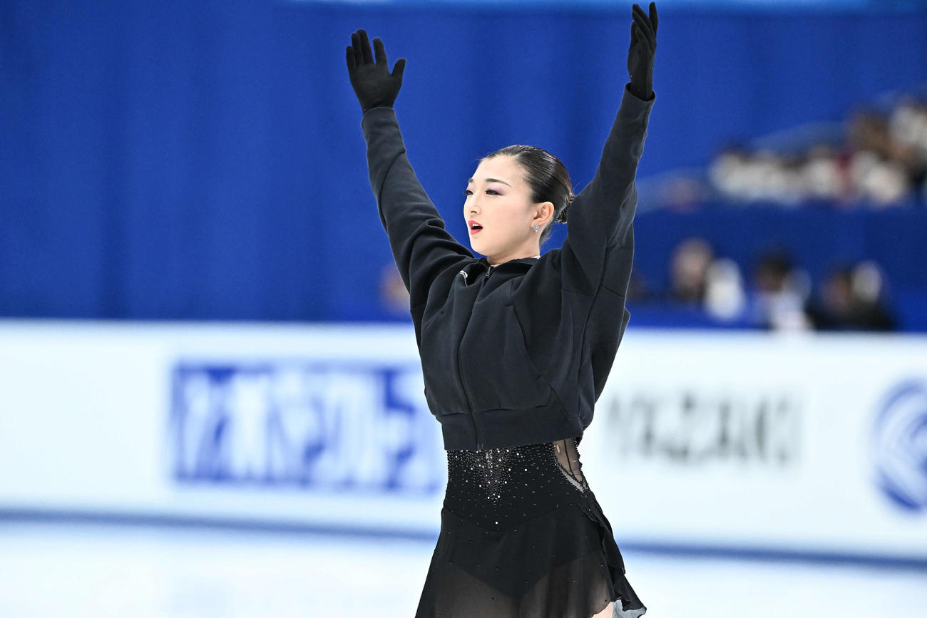 女子フリーの演技に臨む坂本（撮影・滝沢徹郎）