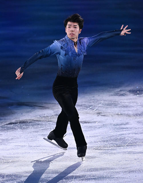 エキシビションで演技する佐藤（撮影・滝沢徹郎）