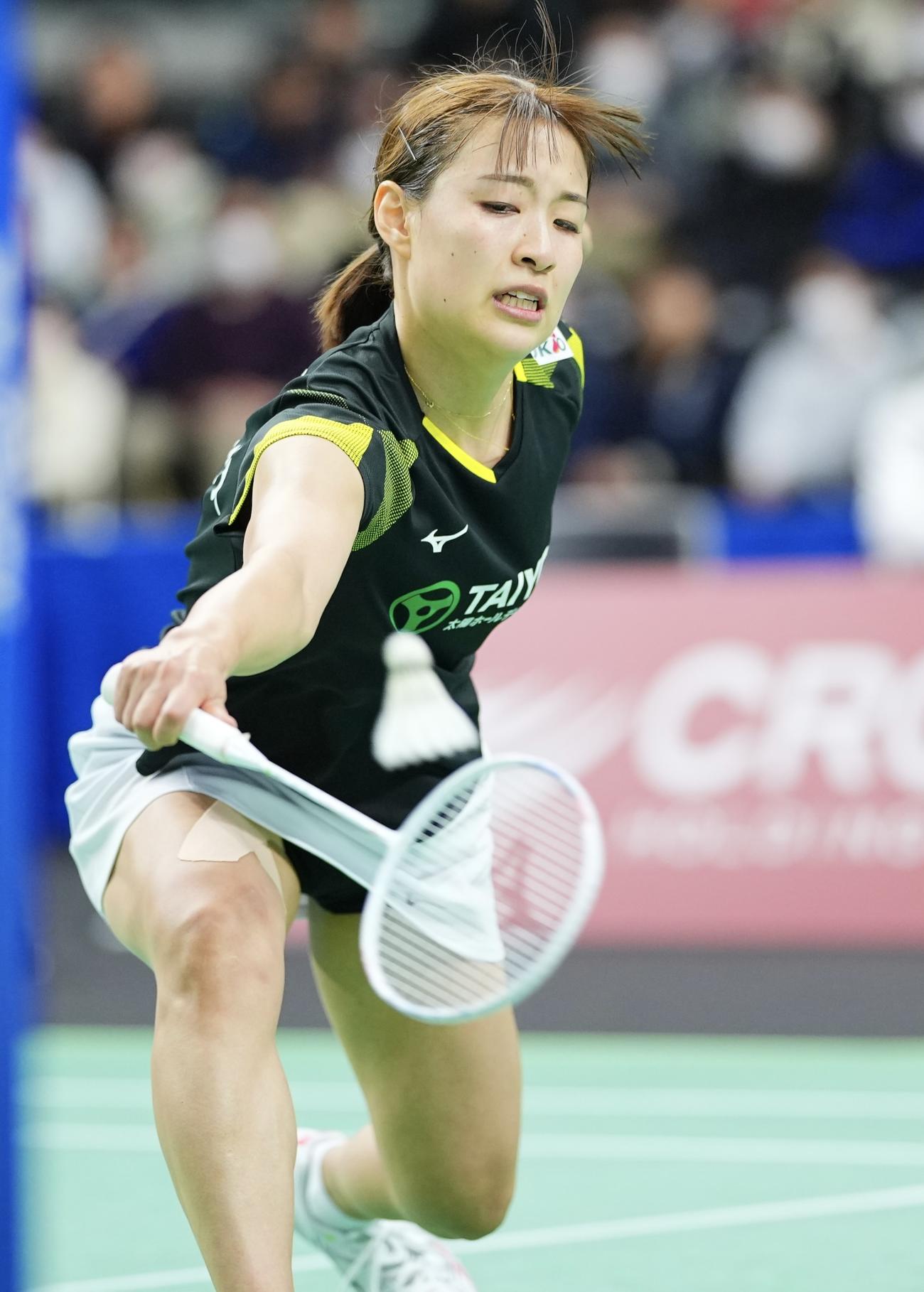 第77回全日本総合バドミントン選手権大会　女子シングルス決勝　奥原希望対杉山薫　痛みをこらえながらもシャトルにくらいつく奥原