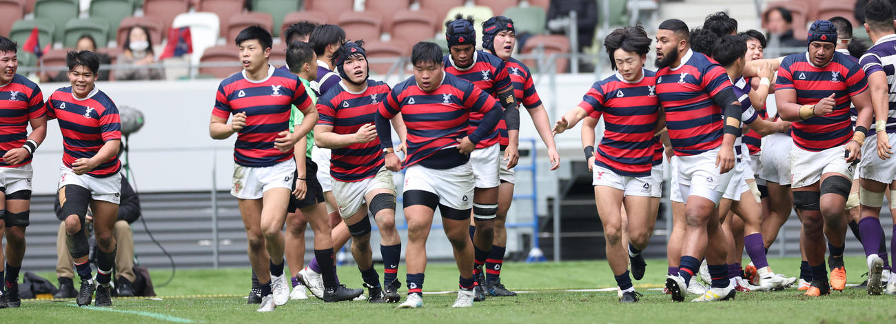 京産大対明大　準決勝で敗退した京産大選手たち（撮影・中島郁夫）